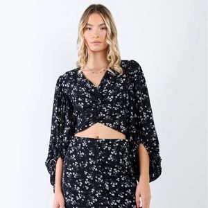 Boho Balloon Sleeve Floral Print Cropped Top Blouse